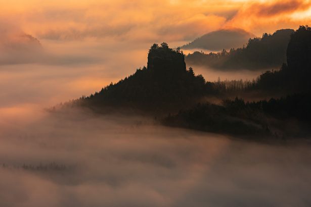 Sonnenaufgang Nationalpark Sächsische Schweiz