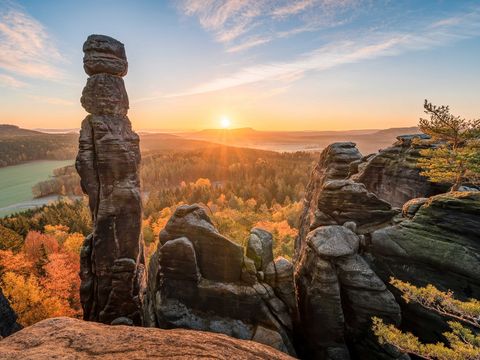 Pfaffenstein Babarine Barbarine im Sonnenaufgang.