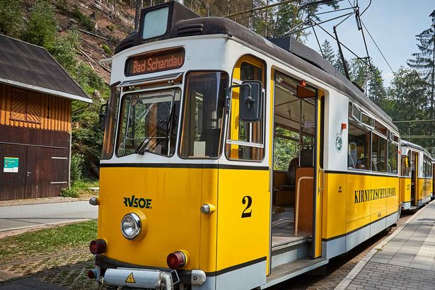 Kirnitzschtalbahn Straßenbahn im Nationalpark