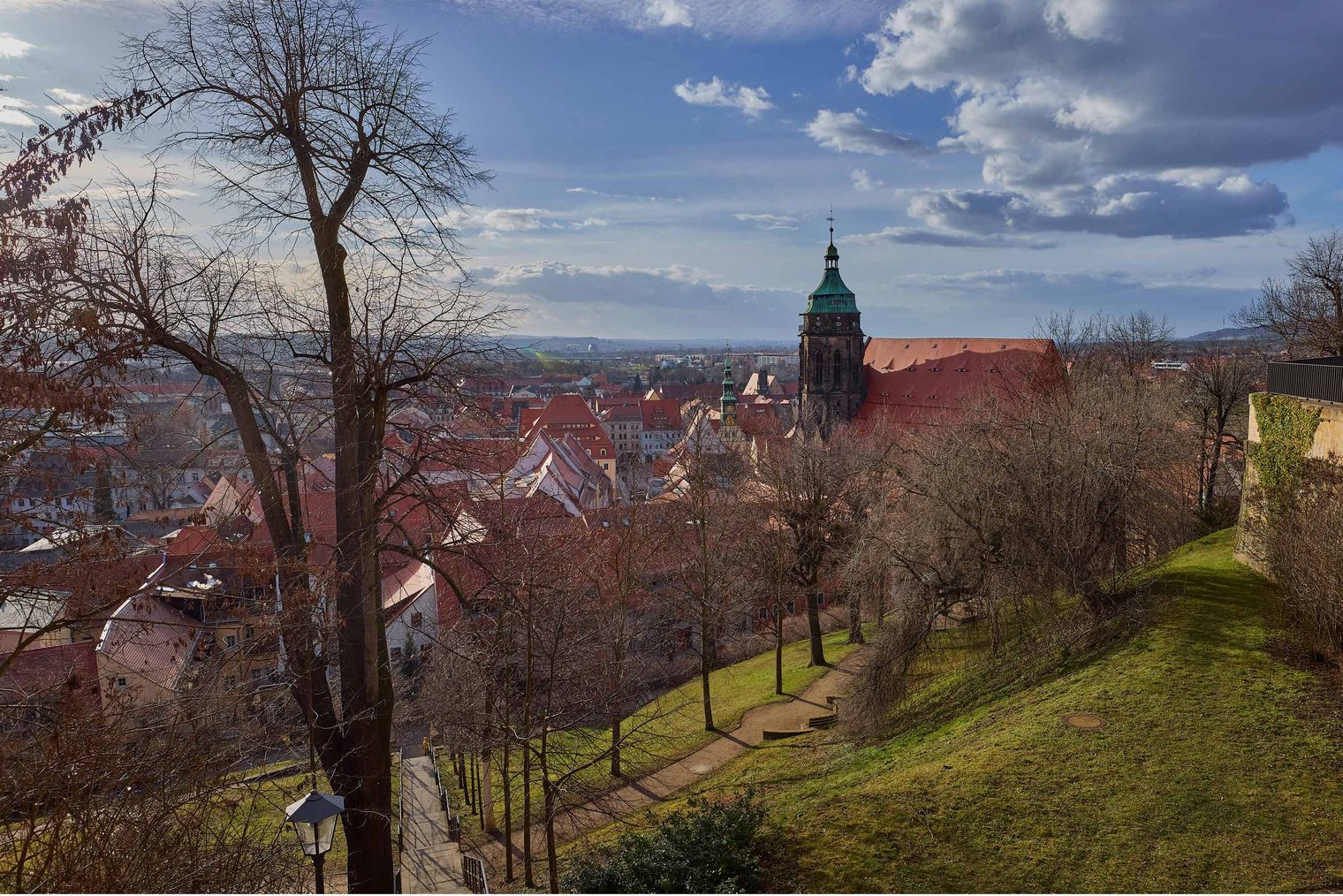 Blick auf Altstadt von Pirna viele historische Gebäude
