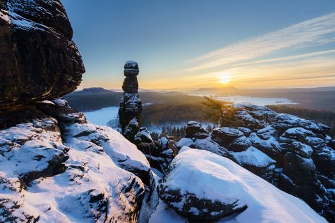 Pfaffenstein mit Barbarine Sonnenaufgang