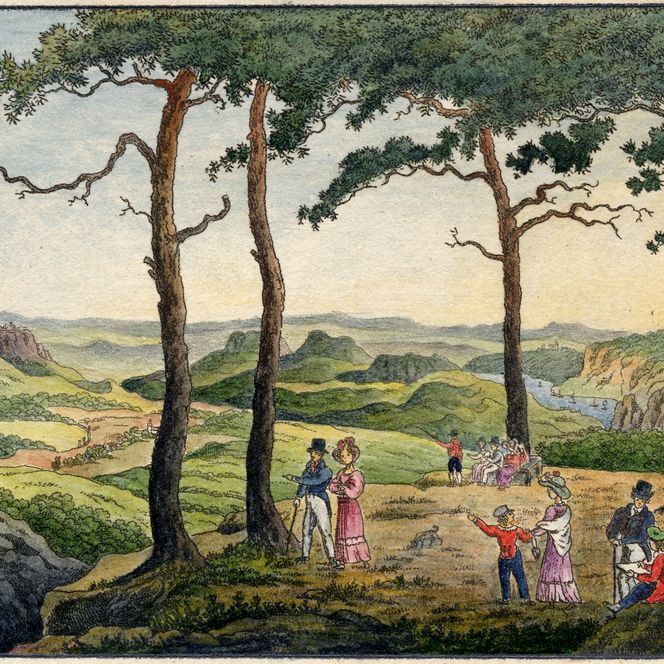 Landschaft mit hohen Bäumen, einer Gruppe von Menschen und sanften Hügeln im Hintergrund.