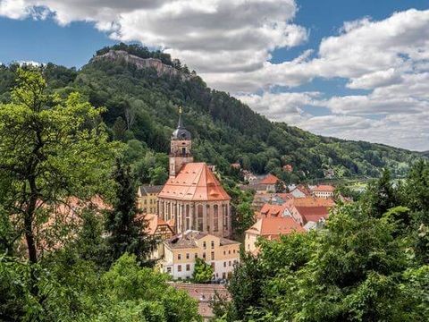 Königstein mit Stadtkirche und Festung Königstein