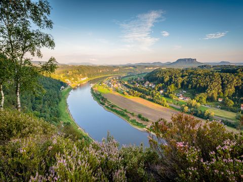 Aussicht vom Basteigebiet mit Blick auf die Elbe